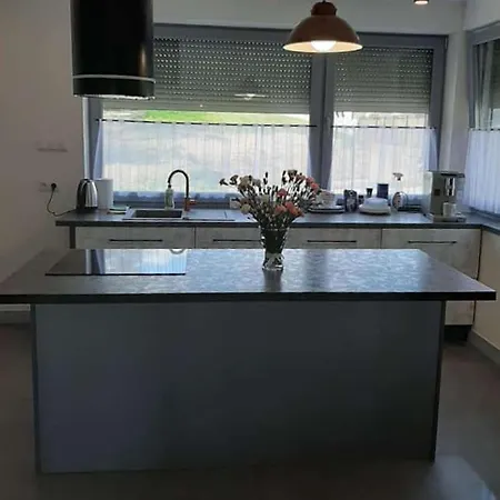 Dom Na Wzgorzu Βίλα