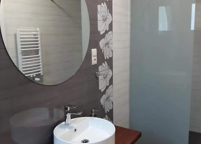 Dom Na Wzgorzu Goluchow